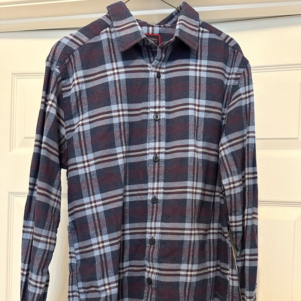 Untuckit Button-Up Shirt Great Condition